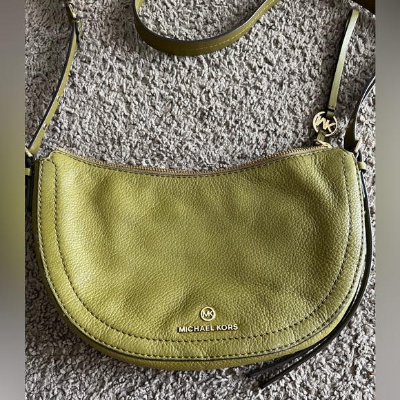 Michael Kors Crossbody - Picture 2 of 5